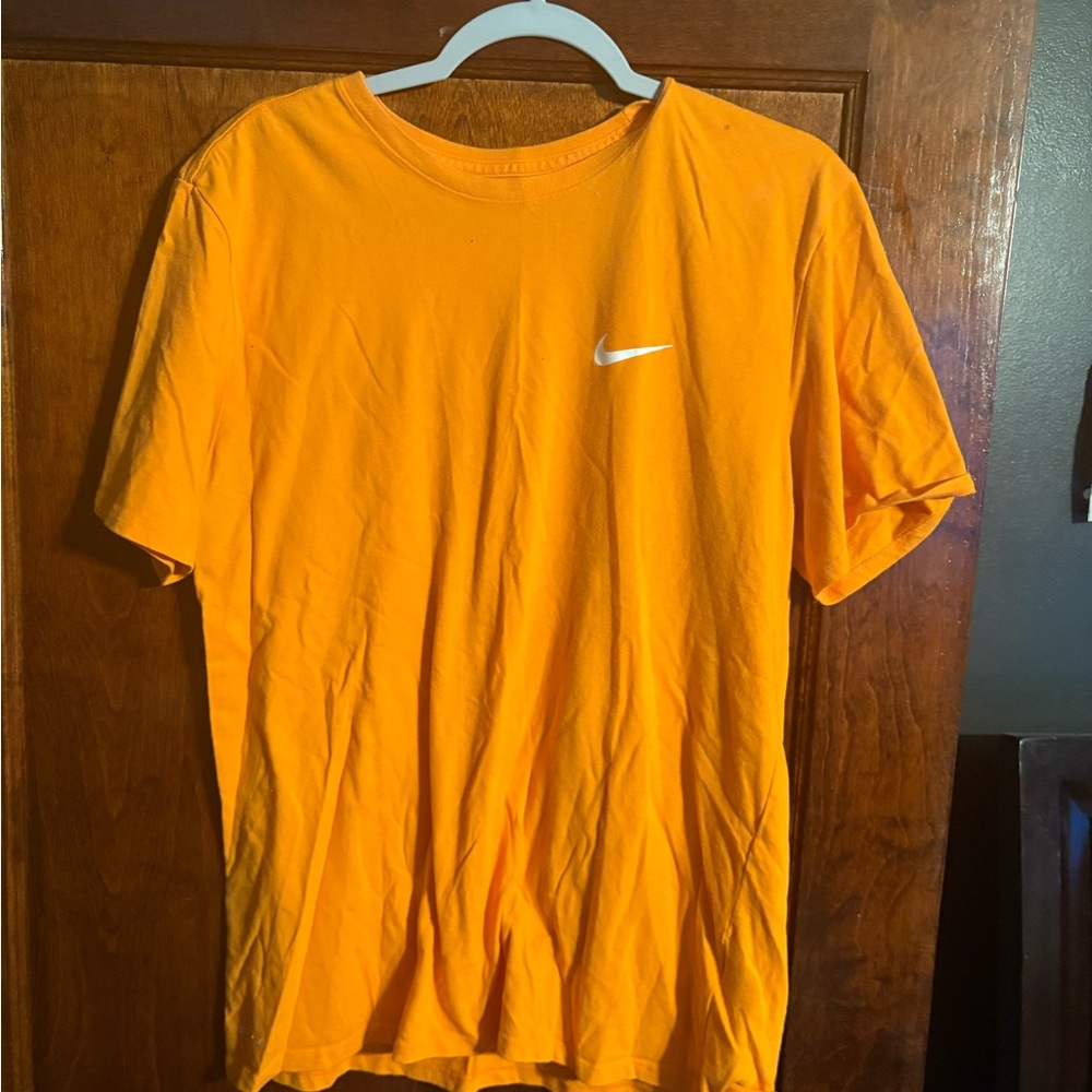 Nike Men's Bright Orange Short Sleeve Tee